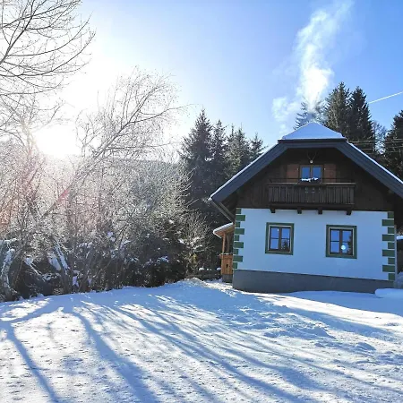 Brunneben Haeusl Holiday home *